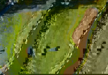 Bild på en golfbana.